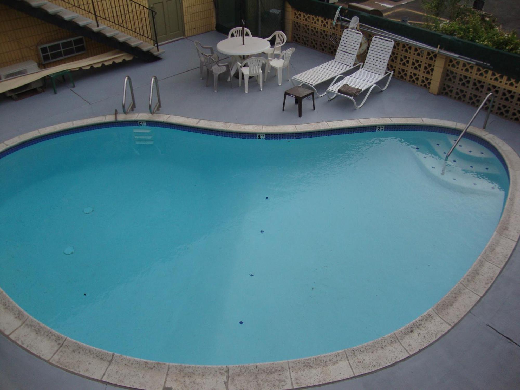 Townhouse Inn And Suites Brawley Esterno foto