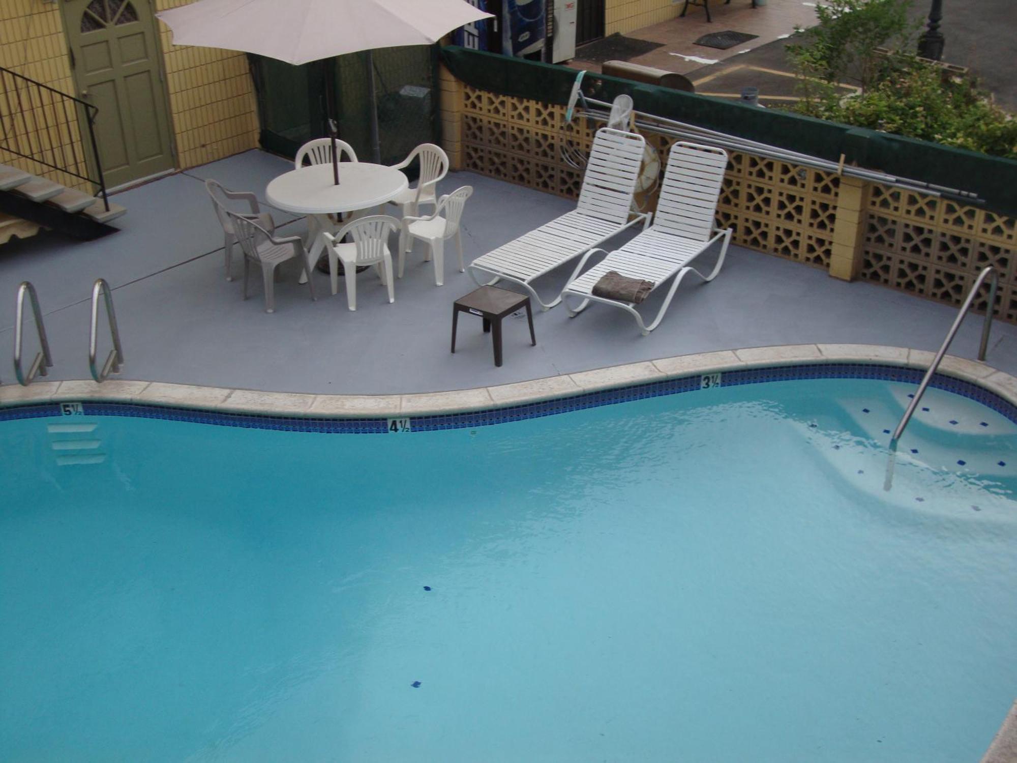 Townhouse Inn And Suites Brawley Esterno foto